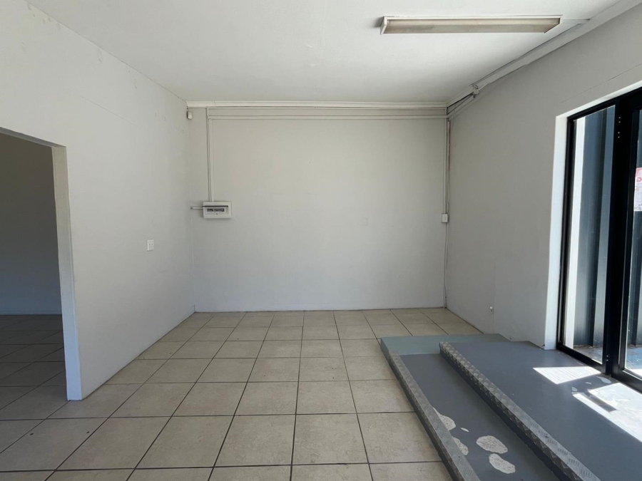 To Let 1 Bedroom Property for Rent in Walmer Eastern Cape